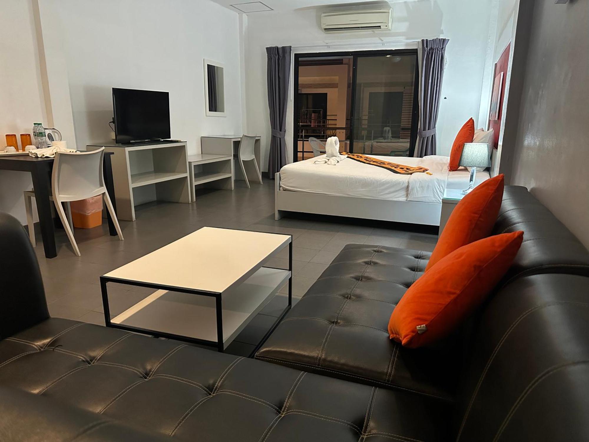 Garden Guest House Pattaya Exterior photo